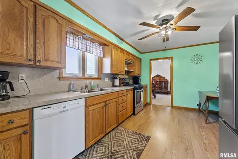1401 13th St, Viola, IL 61486 photo 18