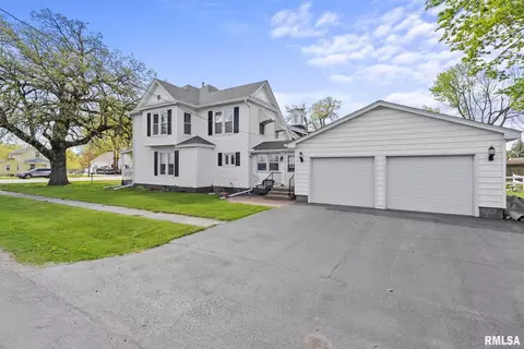 1401 13th St, Viola, IL 61486 photo 1