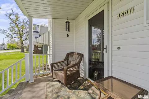 1401 13th St, Viola, IL 61486 photo 4