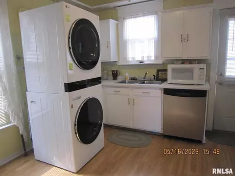 1593 34th Ave, Moline, IL 61265 photo 10