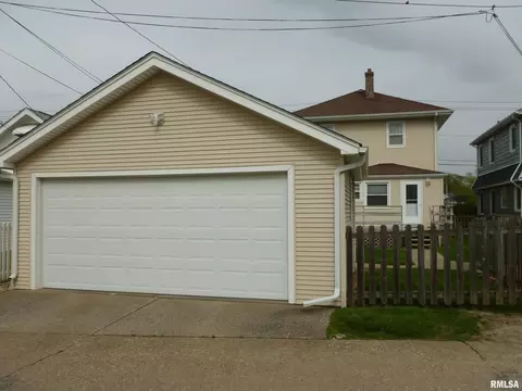 1637 25th St, Moline, IL 61265 photo 34