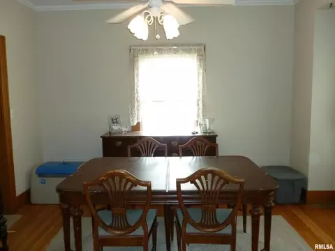 1637 25th St, Moline, IL 61265 photo 9