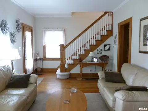 1637 25th St, Moline, IL 61265 photo 4