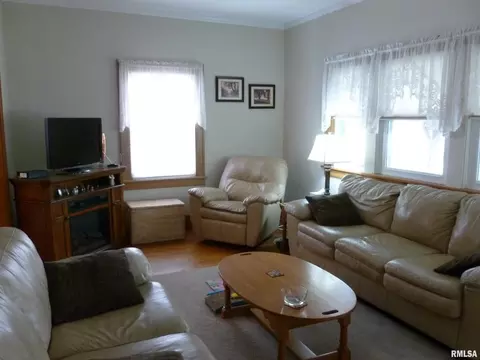 1637 25th St, Moline, IL 61265 photo 6