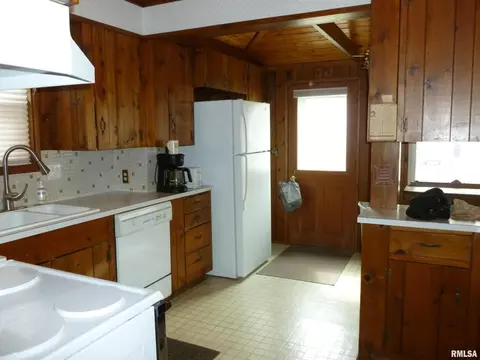 1637 25th St, Moline, IL 61265 photo 10
