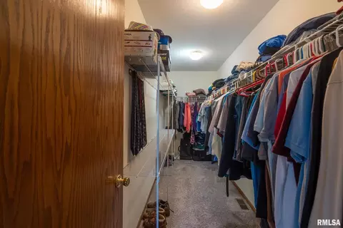 5000 10th Ave, Moline, IL 61265 photo 14