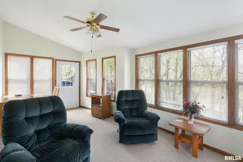 5000 10th Ave, Moline, IL 61265 photo 9