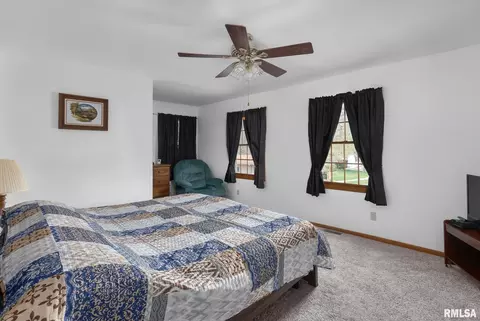 5000 10th Ave, Moline, IL 61265 photo 12