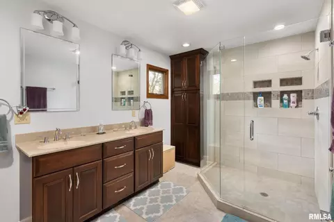5000 10th Ave, Moline, IL 61265 photo 15