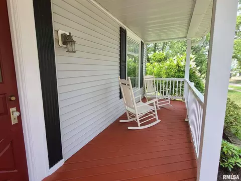 718 10th Ave, Fulton, IL 61252 photo 3