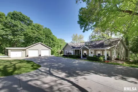 5214 Homan Falls Dr, Quincy, IL 62305