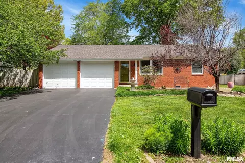 1601 N Smith St, Marion, IL 62959 photo 1
