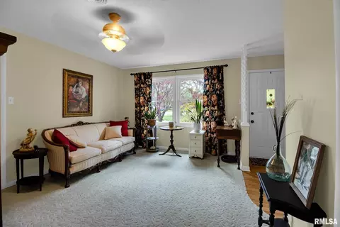 1601 N Smith St, Marion, IL 62959 photo 11