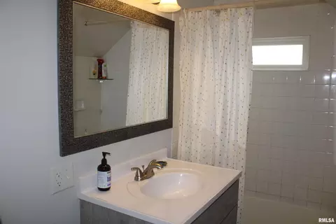 1544 29th Ave, Moline, IL 61265 photo 24