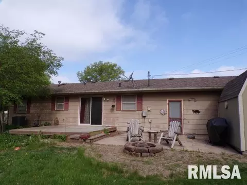5010 52nd Ave, Moline, IL 61265 photo 3