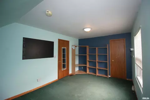 152 12th St, Silvis, IL 61282 photo 19
