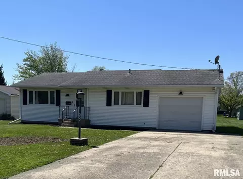 539 Payson St, Kewanee, IL 61443 photo 2