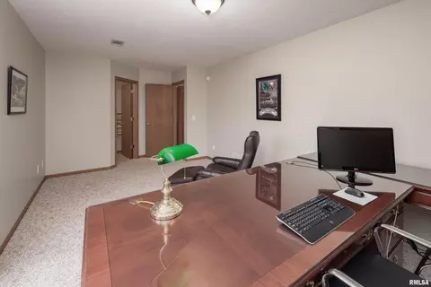 3016 3rd St, Moline, IL 61265 photo 15