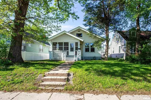2937 12th Ave, Moline, IL 61265 photo 2