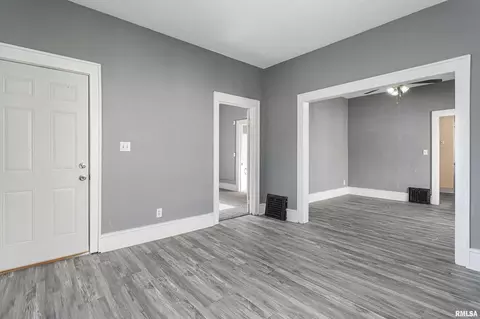 2937 12th Ave, Moline, IL 61265 photo 9