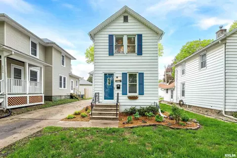 2028 Leclaire St, Davenport, IA 52803