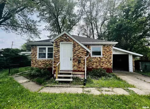 230 34th Ave, East Moline, IL 61244