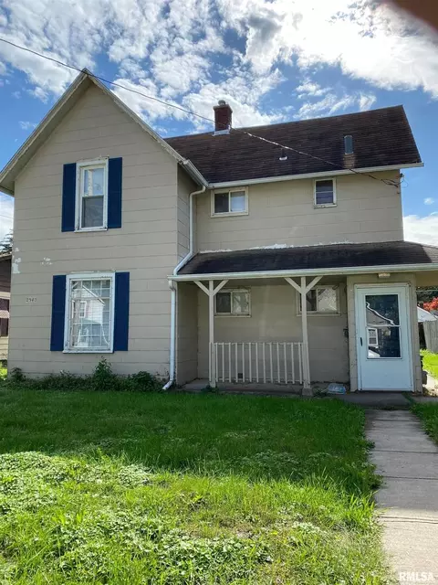 2940 11th Ave, Moline, IL 61265