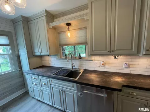 2744 11th Ave, Moline, IL 61265 photo 11