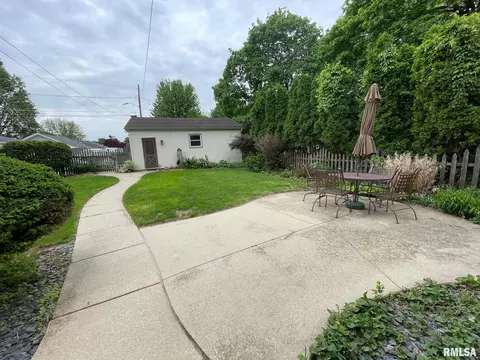 2744 11th Ave, Moline, IL 61265 photo 9