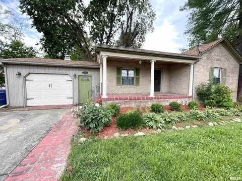 105 9th St, Carmi, IL 62821 photo 5