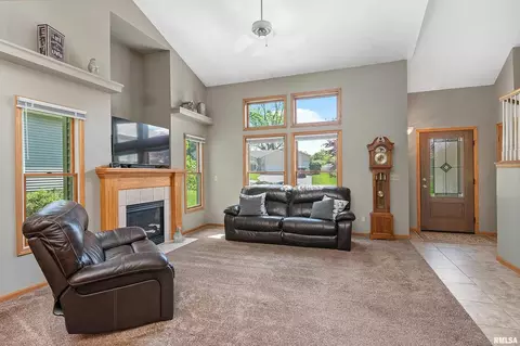 214 8th Ave, Hampton, IL 61256 photo 5