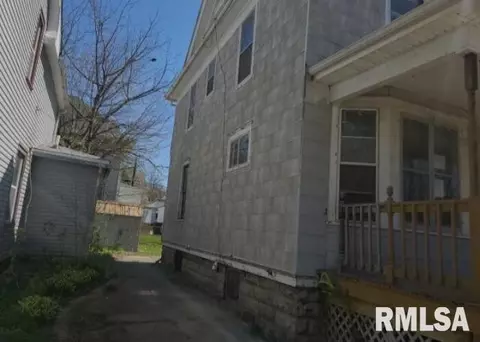 307 Baltimore St, Waterloo, IA 50701 photo 4