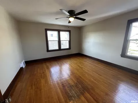 436 12th St, Silvis, IL 61282 photo 18