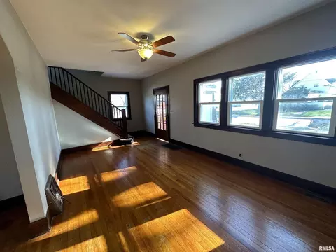 436 12th St, Silvis, IL 61282 photo 13