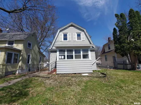 4519 18th Ave, Rock Island, IL 61201