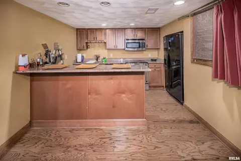 14 Velie Dr, Moline, IL 61265 photo 33