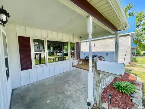 808 8th Ave, Fulton, IL 61252 photo 3