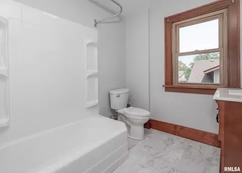 1325 27th St, Moline, IL 61265 photo 27