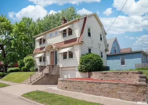 1325 27th St, Moline, IL 61265 photo 2
