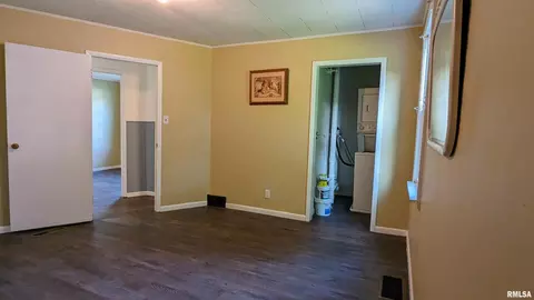 412 8th Ave, Silvis, IL 61282 photo 13