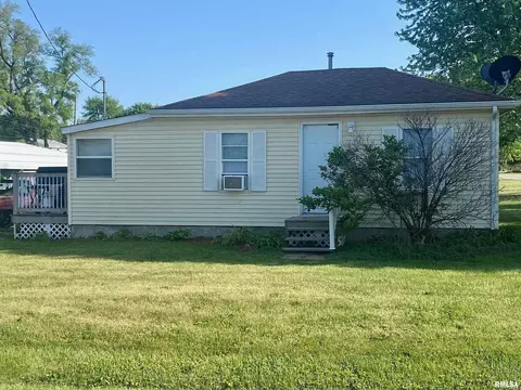 604 7th Ave, Colona, IL 61241