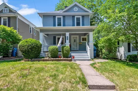 2344 Grand Ave, Davenport, IA 52803