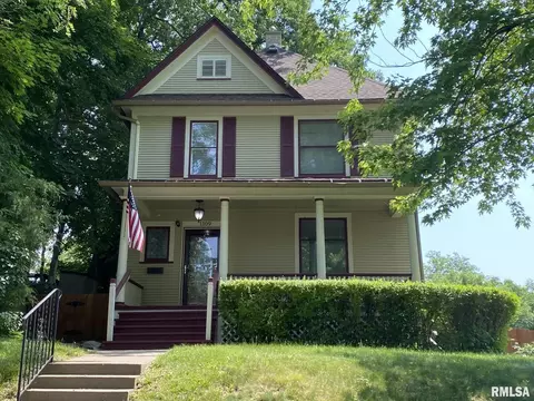 1109 Oneida Ave, Davenport, IA 52803