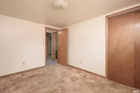 2403 11th St, Silvis, IL 61282 photo 27