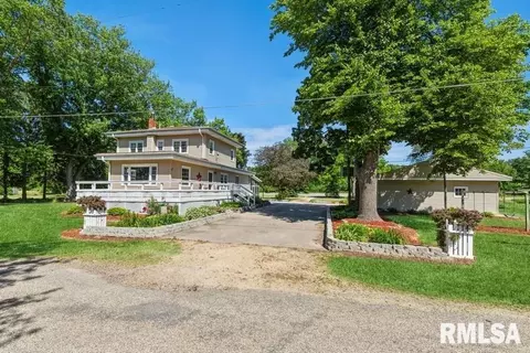 15660 Ebson Rd, Fulton, IL 61252