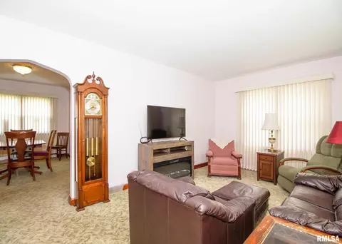 541 28th Ave, Moline, IL 61265 photo 10