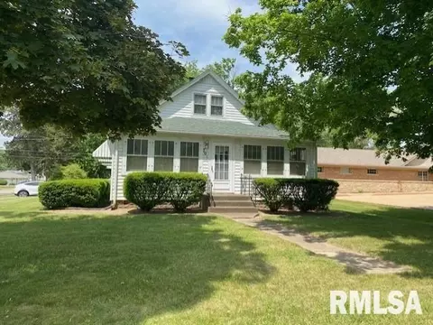701 State Ave, Hampton, IL 61256
