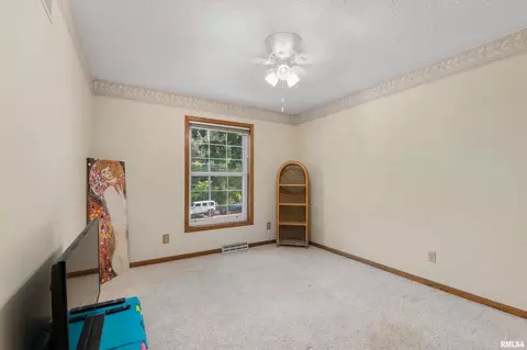 3223 12th Ave, Moline, IL 61265 photo 14