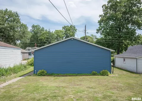 265 6th St, Silvis, IL 61282 photo 27
