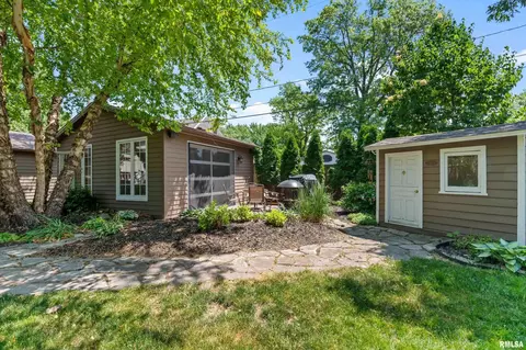 2418 13th St, Moline, IL 61265 photo 35